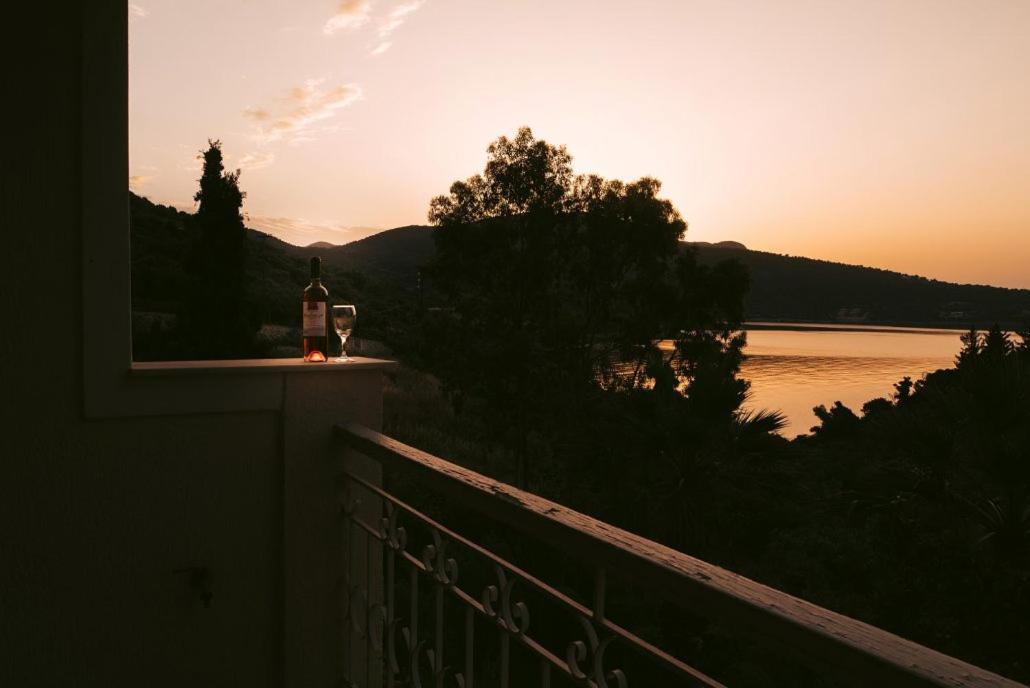 Villa Kastri Apartments Vasiliki  Exterior photo